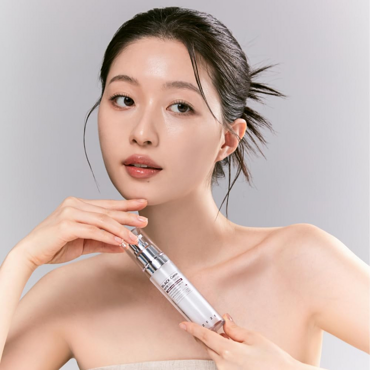 Izeze Skincare UAE — Gentle Hydrating Solutions for Clear Skin