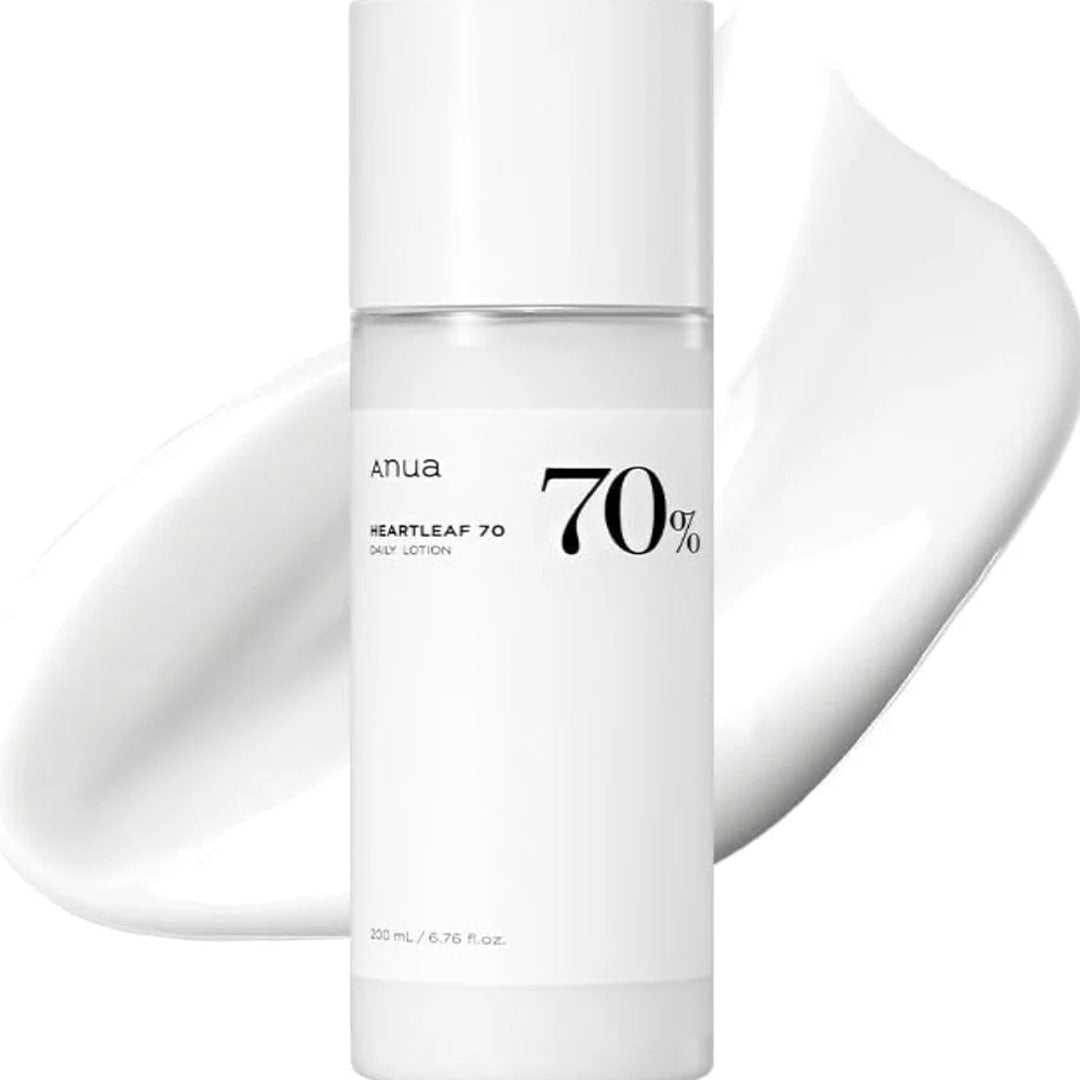 Anua heartleaf 70% Daily Relief Lotion with product swatch on the background