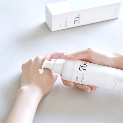 Anua heartleaf 70% Daily Relief Lotion 200 mL being applied on a hand