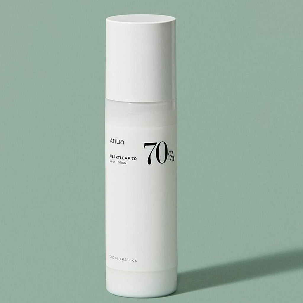 a bottle of Anua heartleaf 70% Daily Relief Lotion 200 mL