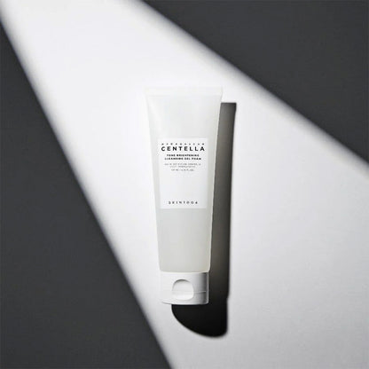 SKIN1004 Madagascar Centella Tone Brightening Cleansing Gel Foam 125 mL Skin1004