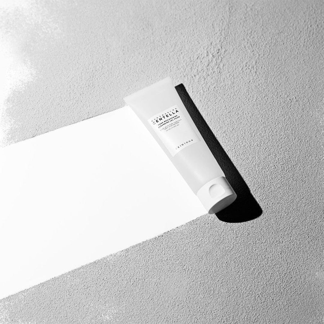 SKIN1004 Madagascar Centella Tone Brightening Cleansing Gel Foam 125 mL Skin1004