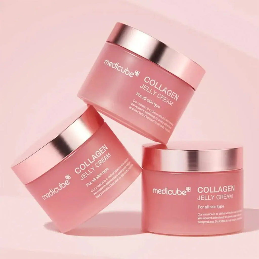 3 containers of Collagen Niacinamide Jelly Cream placed onto each other