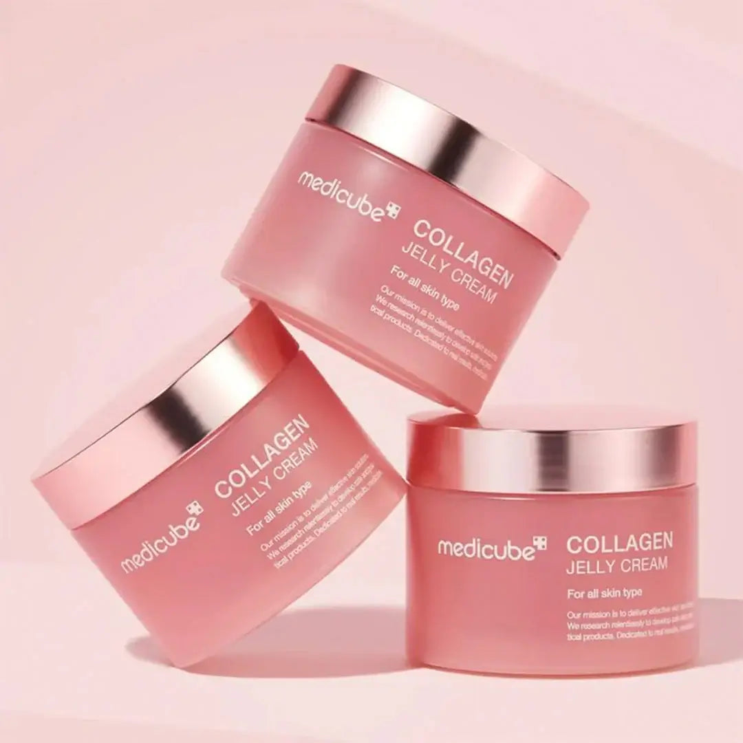 3 containers of Collagen Niacinamide Jelly Cream placed onto each other