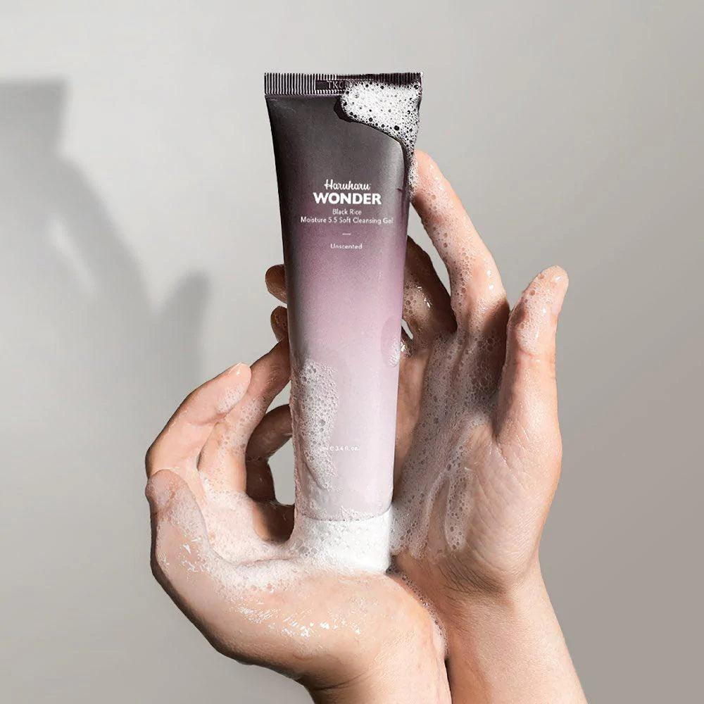 haruharu wonder Black Rice Moisture 5.5 Soft Cleansing Gel 100 mL HARU HARU WONDER